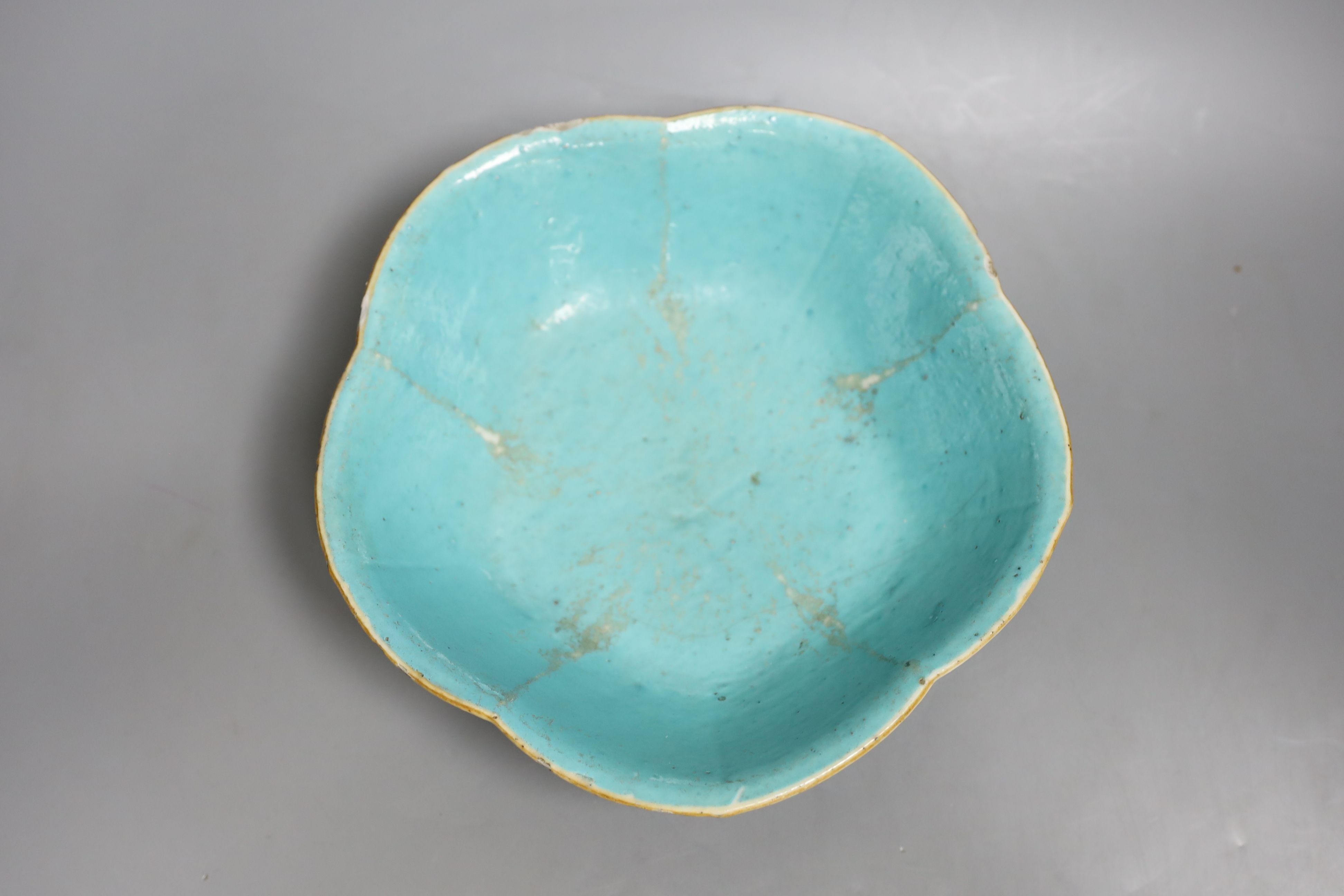 A 19th century Chinese famille rose dish - 24cm diameter